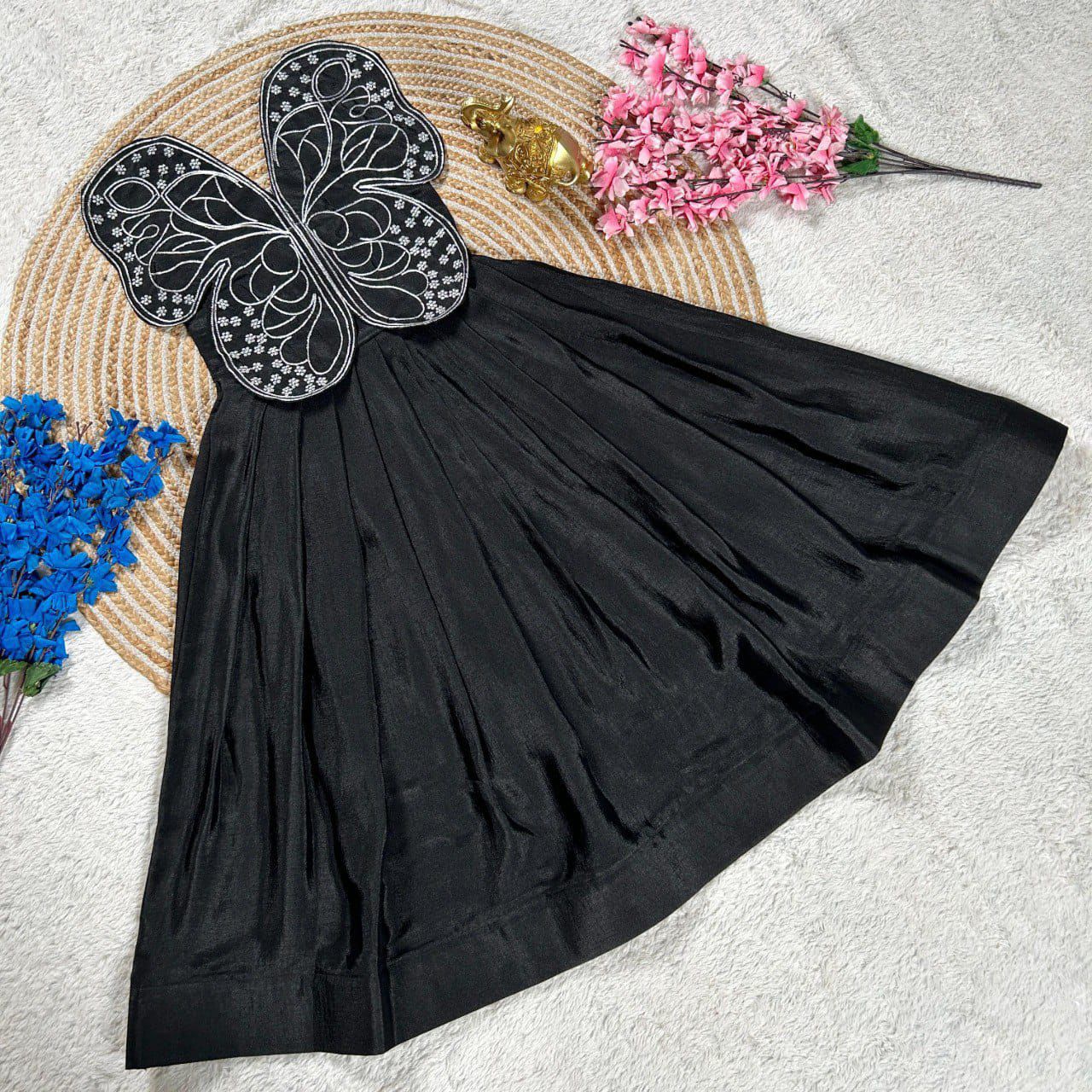 Gown